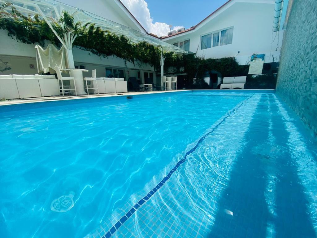 Isabella Boutique Hotel Сан Педро Сула Екстериор снимка