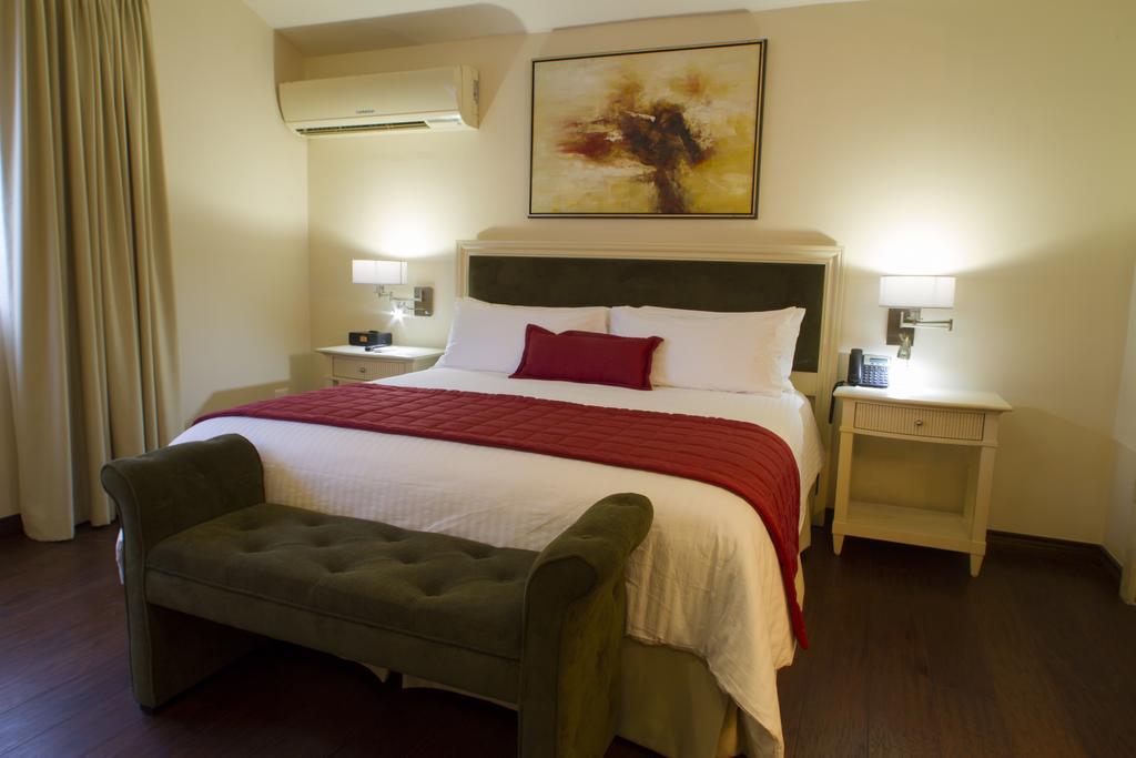 Isabella Boutique Hotel Сан Педро Сула Екстериор снимка